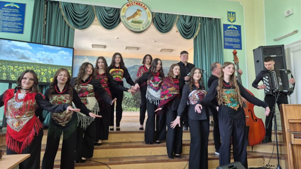 Elevă de la Colegiul „Mihai Eminescu” Suceava, pe podium la un concurs internațional de muzică din Cernăuți