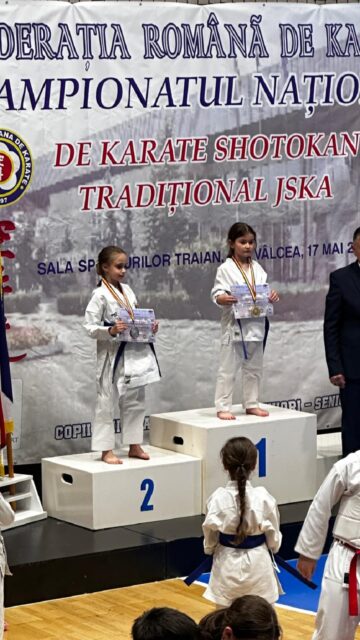 Sportivii antrenați de Sensei Ovidiu Sfetcu s-au întors de la Naționale cu nu mai puțin de 90 de medalii