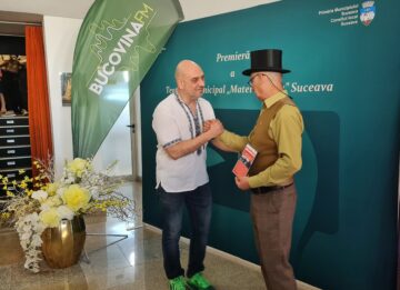 Bucovina FM a prins ”Rădăcini” pe scena teatrului sucevean