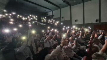 Bucovina FM a prins ”Rădăcini” pe scena teatrului sucevean