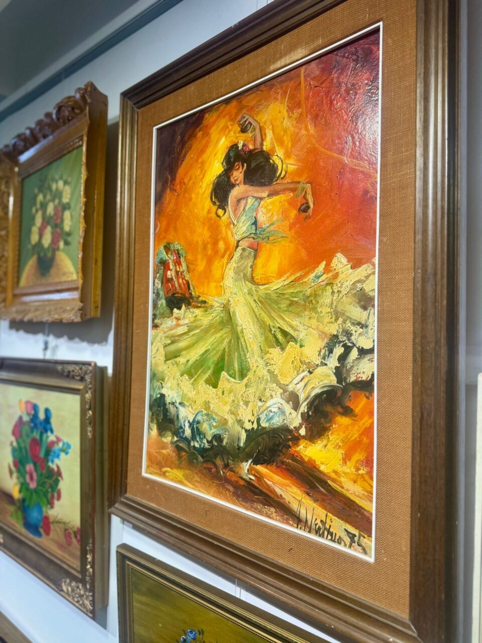 „Flori și peisaje din cultura europeană”, expoziție la Galeria de Artă a Centrului Cultural „Bucovina”