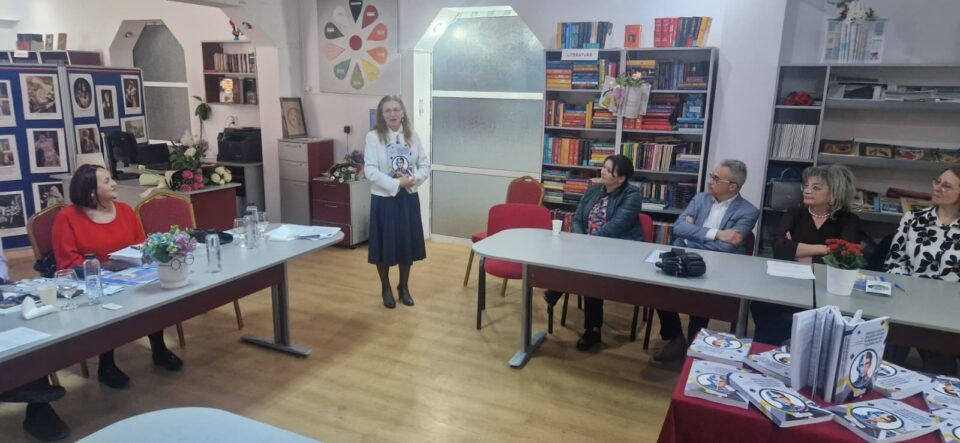Proiect de cercetare și lansare de carte despre utilizarea inteligenței artificiale în crearea unui climat educațional incluziv