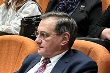 Directorul APIA Suceava, Eugen Mogoș, reținut pentru 24 de ore Directorul APIA Suceava, Eugen Mogoș, reținut pentru 24 de ore