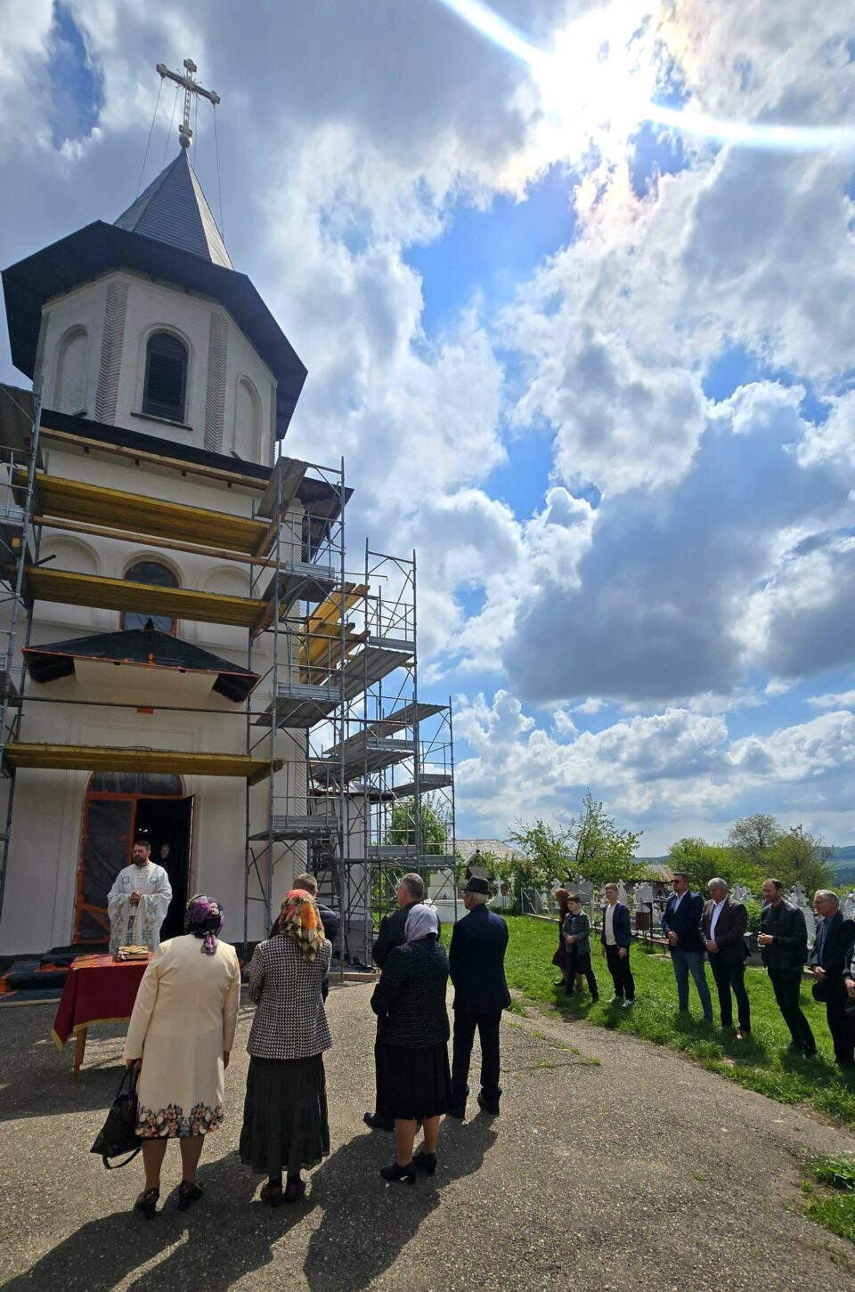 Lucrări de reabilitare la Biserica „Sf. Mc. Zenovie și Zenovia” din cartierul Țarna Mare din Fălticeni