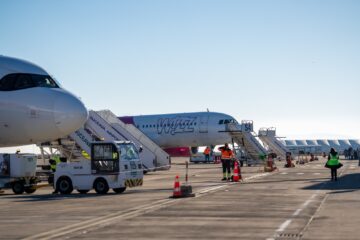 Aeroportul Suceava a înregistrat peste 300.000 de pasageri în primele patru luni ale anului 2026, cu aproape 100.00 mai mulți decât aceeași perioadă din 2025