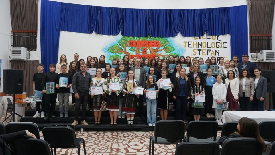 „Starul de mâine” – talent show la Cajvana, în cadrul proiectului PNRAS – „Șansa ta este Educația!”