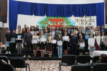 „Starul de mâine” – talent show la Cajvana, în cadrul proiectului PNRAS – „Șansa ta este Educația!”