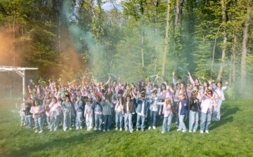 „Copilăria de ieri”, piesă nou lansată de Academia de Arte Modus Vivendi, împreună cu artistul Shift