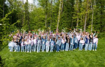 „Copilăria de ieri”, piesă nou lansată de Academia de Arte Modus Vivendi, împreună cu artistul Shift
