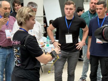 Echipa Suceava 2 a Universității „Ștefan cel Mare” a ocupat primul loc pe podiumul Concursului Studențesc Hard&Soft