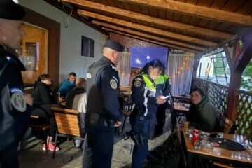 Amplă acțiune de control a poliției în mai multe comune soldată cu dosare penale și amenzi