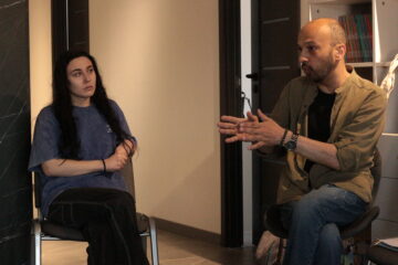Psihoterapeutul Liviu Predescu, întâlnire cu părinții copiilor cu autism și specialiști din Suceava, la SUN Therapy