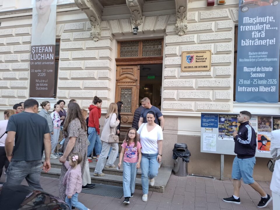 Aproape 15.000 de vizitatori au trecut pragul muzeelor sucevene și au vizitat Cetatea de Scaun a Sucevei, în Noaptea Muzeelor