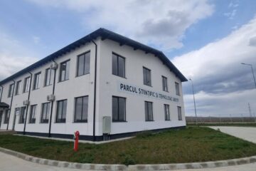 Administrația județeană intră în asociere cu USV și Primăria Siret pentru înființarea societății care va administra parcul industrial din acest oraș