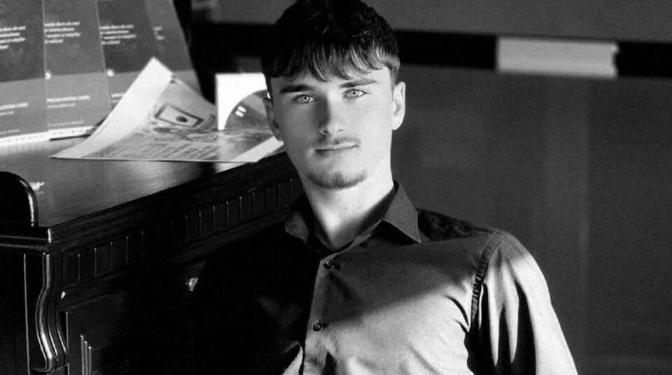 Claudiu Constantin Oblesniuc Claudiu Constantin Oblesniuc