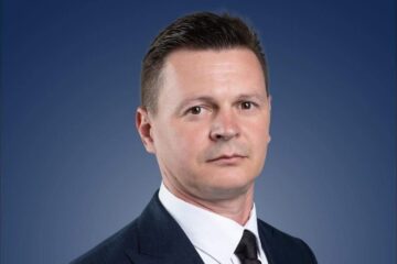 Prefectul Bogdan Păstrăv Prefectul Bogdan Păstrăv