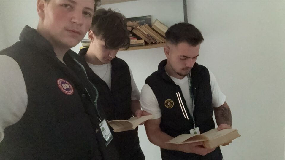 Concursul Județean de Limba Engleză „Behind the Words”, ediția a X-a, un eveniment dedicat performanței și comunicării interculturale