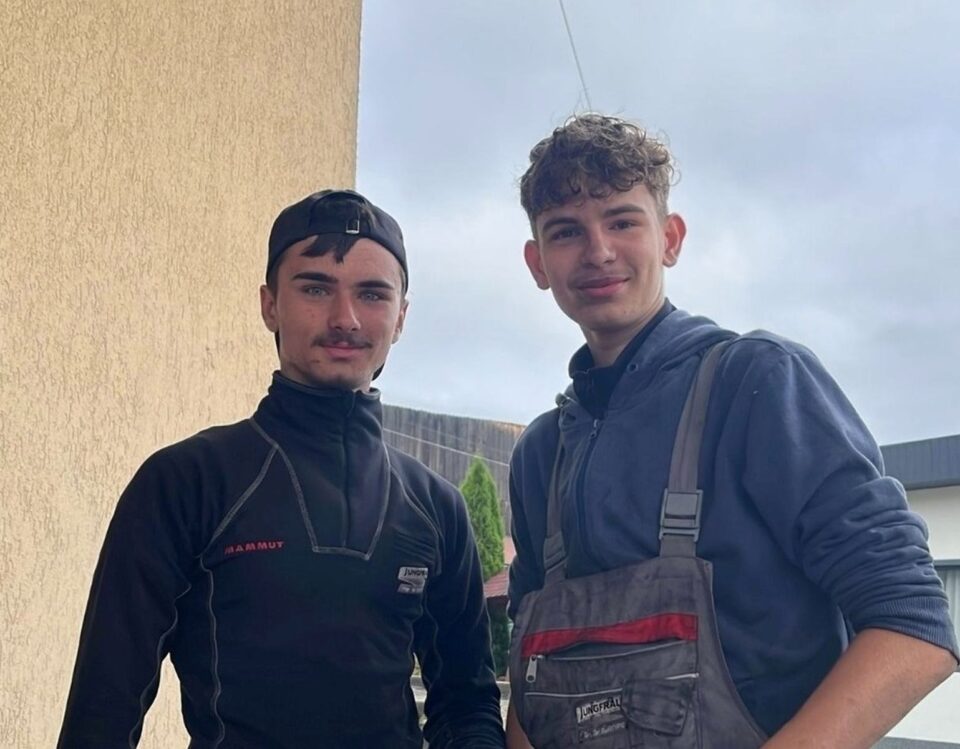 Sprijin pentru familia tânărului Costy, mort în accident la Moldovița, din partea administratorului Mocăniței „Huțulca” Sprijin pentru familia tânărului Costy, mort în accident la Moldovița, din partea administratorului Mocăniței „Huțulca”