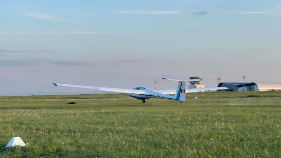 Aeroclubul din Suceava organizează Ziua Porților Deschise