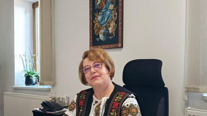 Alexandra Bejinaru, directoarea Colegiului de Artă „Ciprian Porumbescu” Suceava