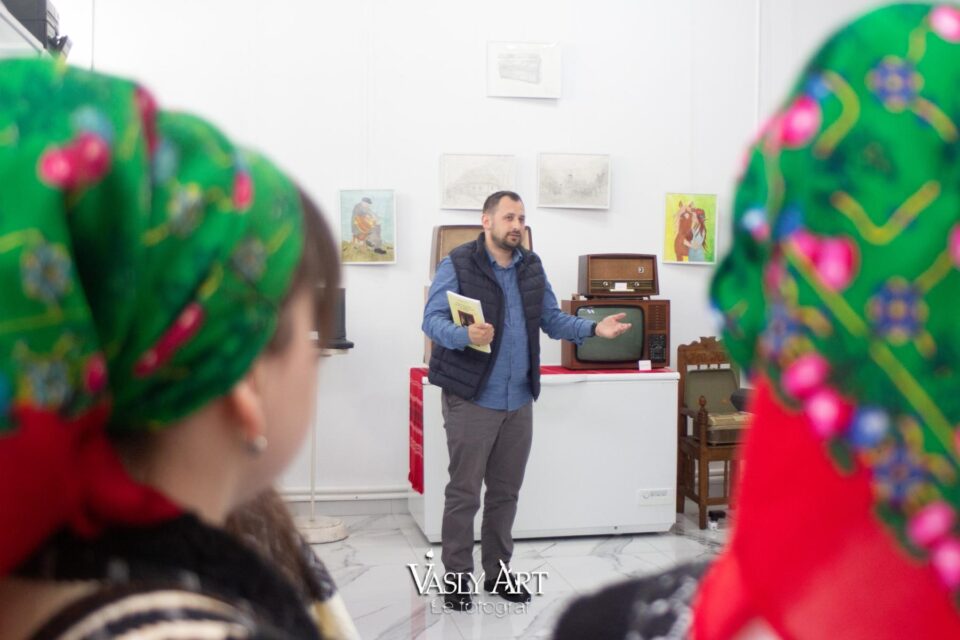 „Conexiuni artistice în Noaptea Muzeelor”, la Rădăuți, o celebrare a patrimoniului și artei cu peste 550 de participanți