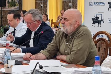 Rîmbu: ”Un stadion nu se construiește în câteva luni sau doi ani. Prioritatea este omologarea Areni-ului pentru Liga a II-a” Rîmbu: ”Un stadion nu se construiește în câteva luni sau doi ani. Prioritatea este omologarea Areni-ului pentru Liga a II-a”