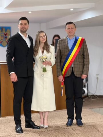 Cardiologul Paul Turcoman s-a căsătorit joi dimineaţă, la Primăria Suceava