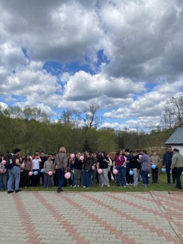 Maramureșul, lecție de viață pentru elevi. Tot mai multe școli aleg taberele educative organizate la Izișoara Resort