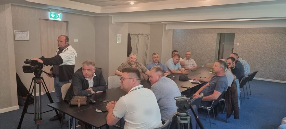 75 de cabinete veterinare din județ, din totalul de 99, afectate grav de amânarea licitațiilor pentru noi contracte