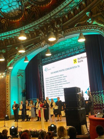 Două colegii din Rădăuți, premiate la Gala Junior Achievement de la Ateneul Român