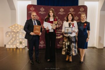 213 absolvenți ai Colegiului „Hurmuzachi” Rădăuți și-au luat „rămas-bun” de la anii de liceu