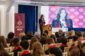 213 absolvenți ai Colegiului „Hurmuzachi” Rădăuți și-au luat „rămas-bun” de la anii de liceu