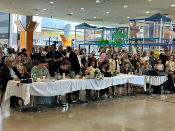Peste 2.500 de preșcolari talentați au urcat pe scena Festivalului „Voinicelul”, la etapa județeană
