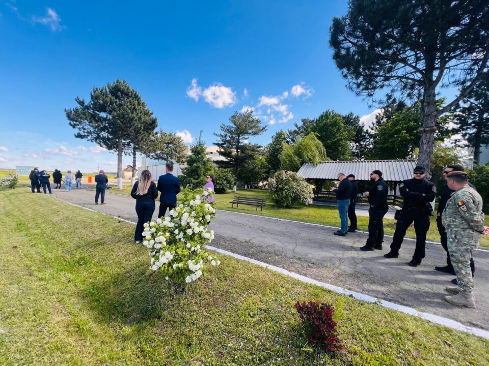 Exercițiu tactic cu un scenariu de gestionare a unei amenințări cu bombă la bordul unei aeronave pe Aeroportul Suceava
