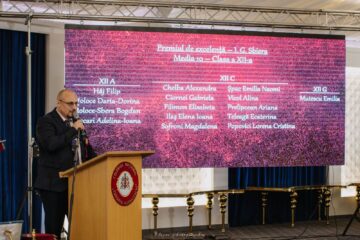 213 absolvenți ai Colegiului „Hurmuzachi” Rădăuți și-au luat „rămas-bun” de la anii de liceu