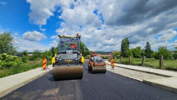 Primăria Fălticeni finalizează modernizarea străzii Unirii, pe care se va putea circula în maxim o săptămână