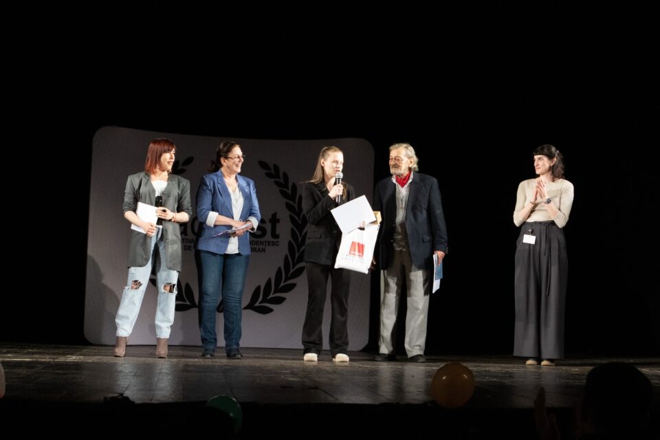 Ioana Stempel – cea mai bună actriță în rol principal la Festivalul Național Studențesc de Teatru Contemporan