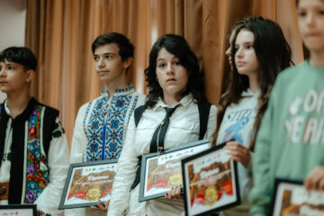 Festivitatea de premiere a concursului „Comorile Călimanilor” a adus împreună 187 de copii din patru județe