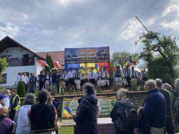 „Străjerii” din Dolheștii Mici, două decenii în slujba tradițiilor și identității culturale de pe Valea Șomuzului
