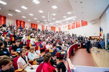 Premiul I și calificare internațională pentru doi liceeni inovatori de la Colegiul „Spiru Haret”