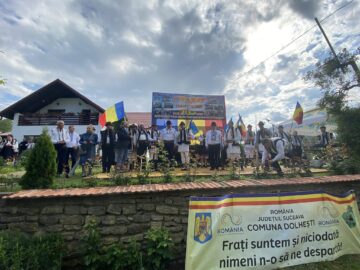 „Străjerii” din Dolheștii Mici, două decenii în slujba tradițiilor și identității culturale de pe Valea Șomuzului