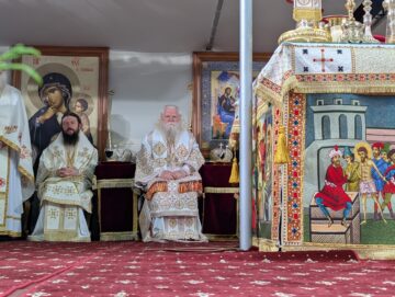 Număr mare de credincioși la sărbătoarea Sfântului Ioan cel Nou de la Suceava, în ciuda vremii nefavorabile