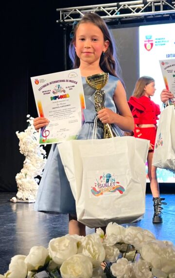 Trofee și mai multe premii obținute de elevi suceveni talentați la muzică, în weekendul trecut