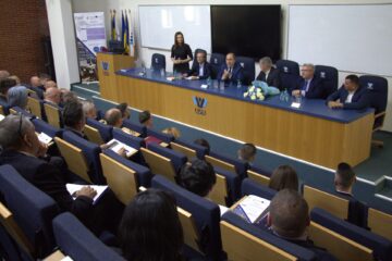 Ministrul Educației și reprezentanți ai mediului economic au dezbătut la Universitatea Suceava dezvoltarea unor zone economice speciale în regiunea de nord-est