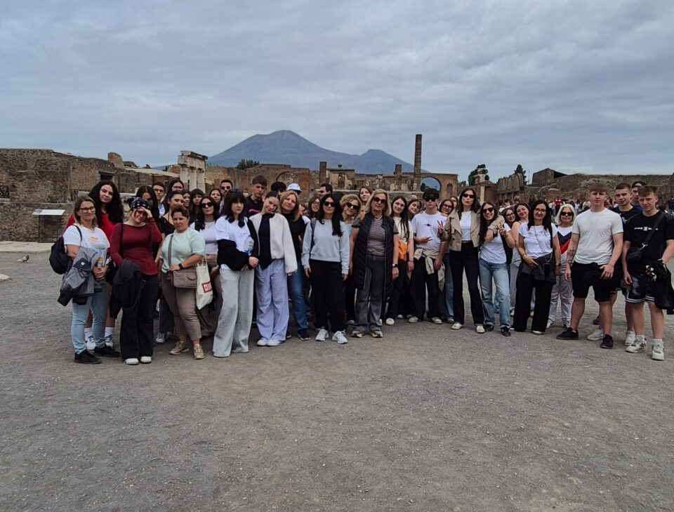 Colegiul Tehnic „Al. I. Cuza” Suceava, participare la un proiect european în Italia Colegiul Tehnic „Al. I. Cuza” Suceava, participare la un proiect european în Italia