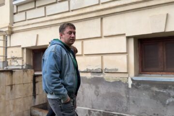 Medicul anestezist Iulian Corneliu Ciocîrlan Medicul anestezist Iulian Corneliu Ciocîrlan