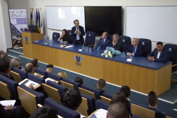 Ministrul Educației și reprezentanți ai mediului economic au dezbătut la Universitatea Suceava dezvoltarea unor zone economice speciale în regiunea de nord-est