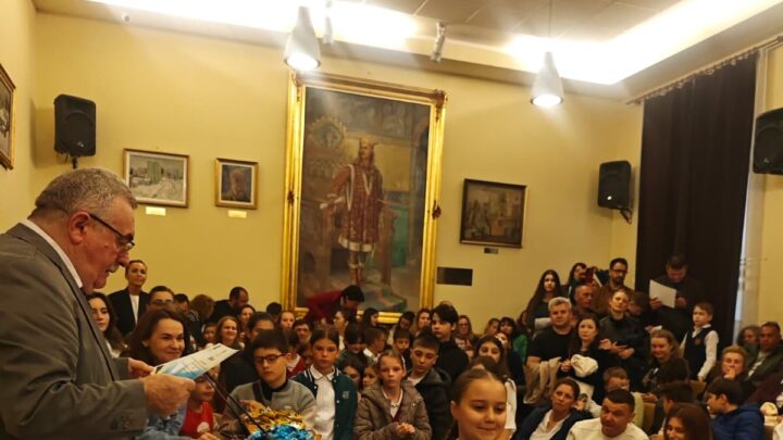 Concursul de matematică şi limba română pentru elevii claselor a IV-a şi a VIII-a, la Colegiul „Ștefan cel Mare”
