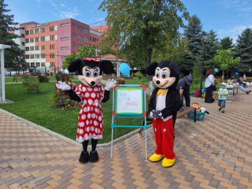 Târg de jucării cu scop caritabil, duminică, în Parcul 23 August Fălticeni