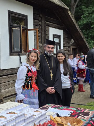 Festivalul „Sub cerul Bucovinei, tradiții laolaltă”, la Muzeul Satului Bucovinean